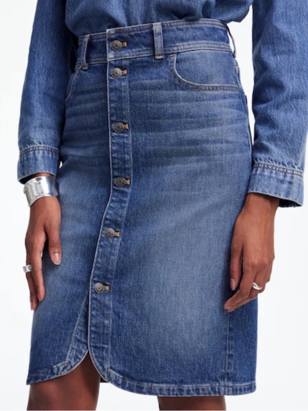 MADEWELL button-front knee length denim skirt size 28 style NT750 like new